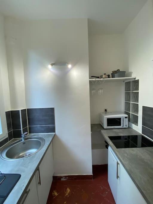 Appartement De Charme Pres Du Stade De France Сен-Дени Экстерьер фото