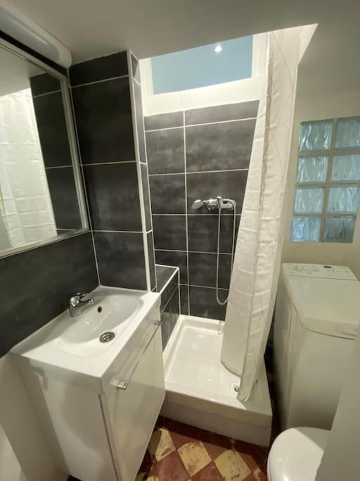 Appartement De Charme Pres Du Stade De France Сен-Дени Экстерьер фото